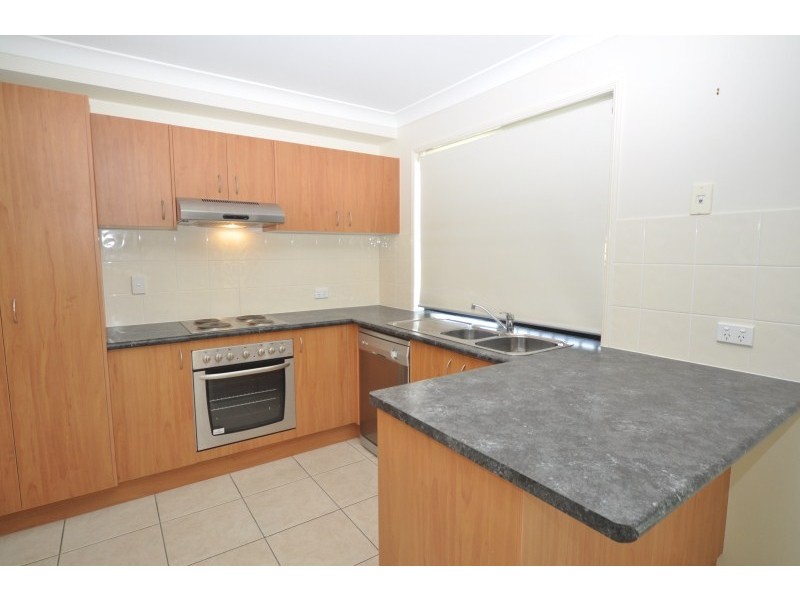 1/30 Witheren Circuit, Pacific Pines QLD 4211