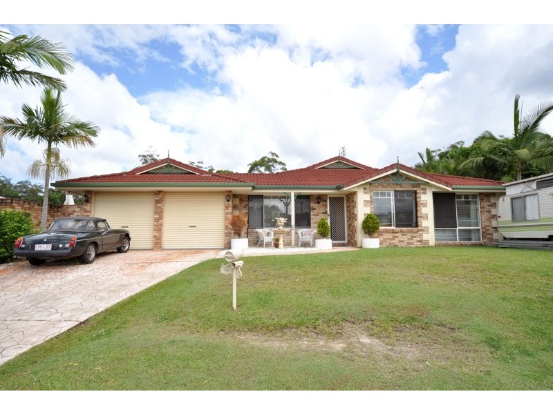 10 Navua Court, Pacific Pines QLD 4211