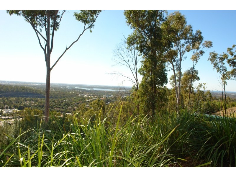2 Zenith Crescent, Pacific Pines QLD 4211