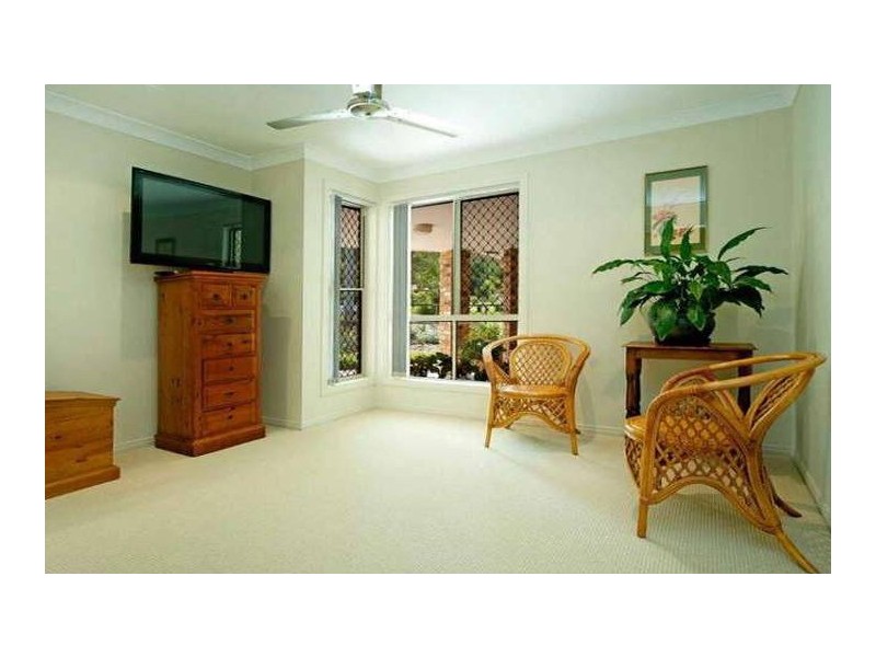 1 Colo Court, Helensvale QLD 4212