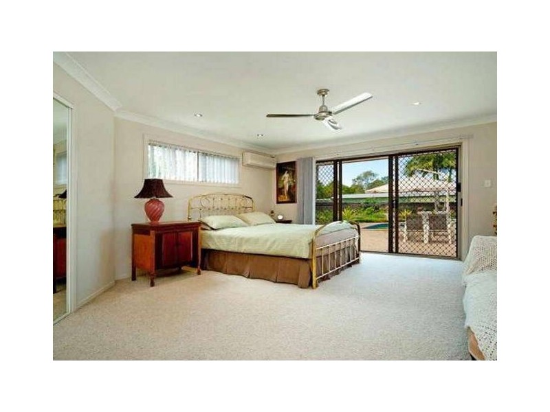 1 Colo Court, Helensvale QLD 4212