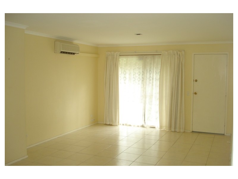 5/8 Village Way, Oxenford QLD 4210