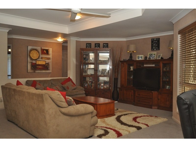 179 Discovery Drive, Helensvale QLD 4212