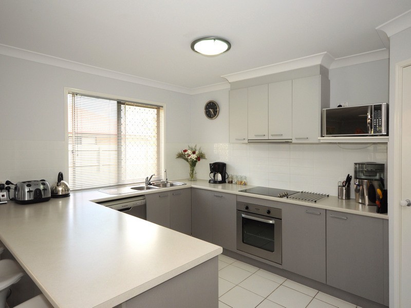 33 Goldcrest Drive, Upper Coomera QLD 4209
