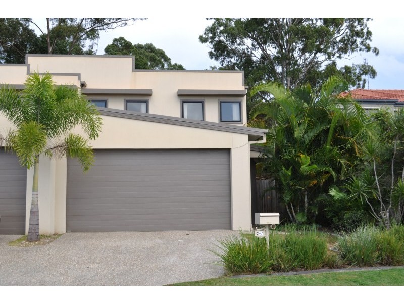 2/7 Dine Court, Upper Coomera QLD 4209
