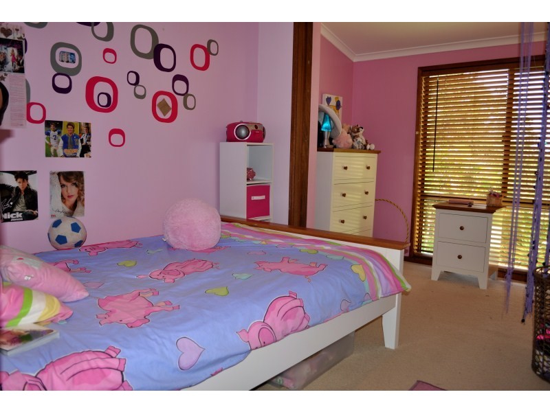 28 Latrobe Avenue, Helensvale QLD 4212