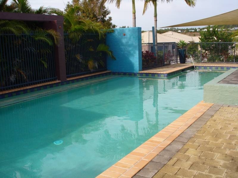 20/1 Archipelago Street, Pacific Pines QLD 4211