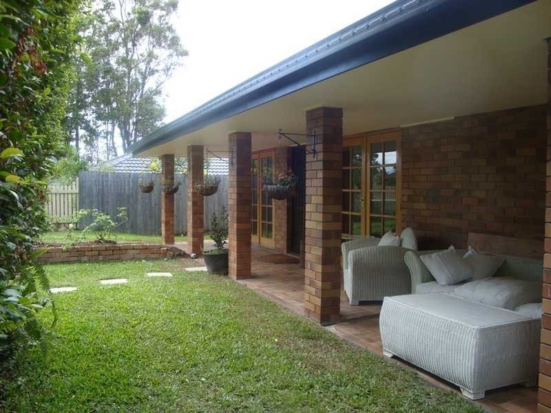 9 Narooma Place, Helensvale QLD 4212