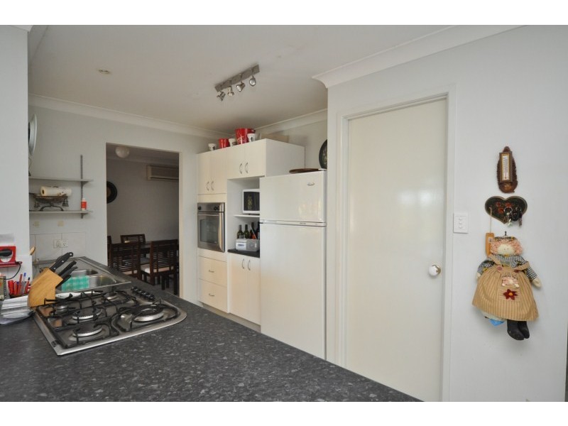 5 Erindale Court, Helensvale QLD 4212