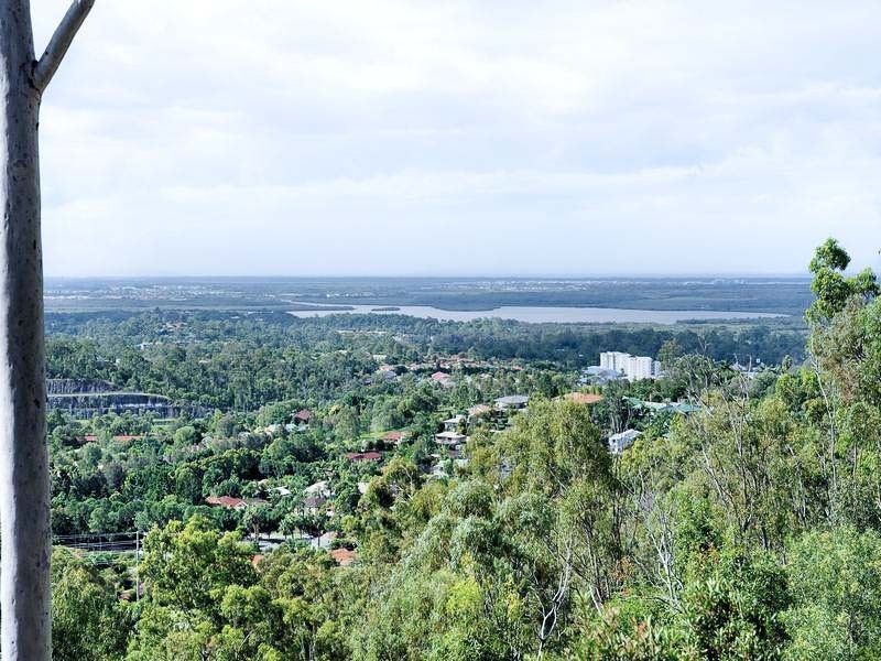 2 Zenith Crescent, Pacific Pines QLD 4211