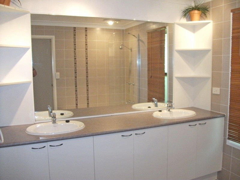 9 Leura Place, Helensvale QLD 4212