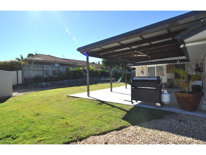 2 Corringle Close, Helensvale QLD 4212