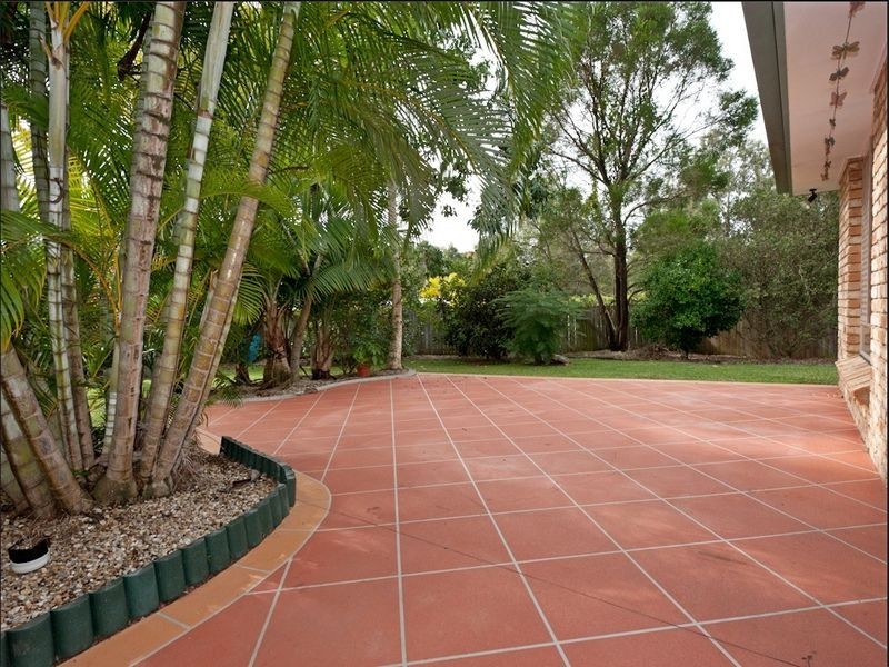 4 Samford Court, Helensvale QLD 4212