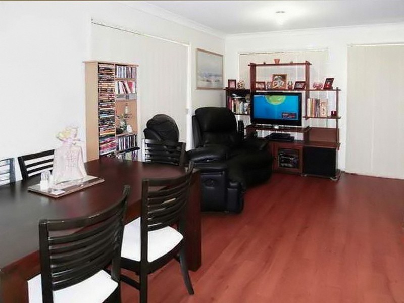 2/81 Cootharaba Drive, Helensvale QLD 4212