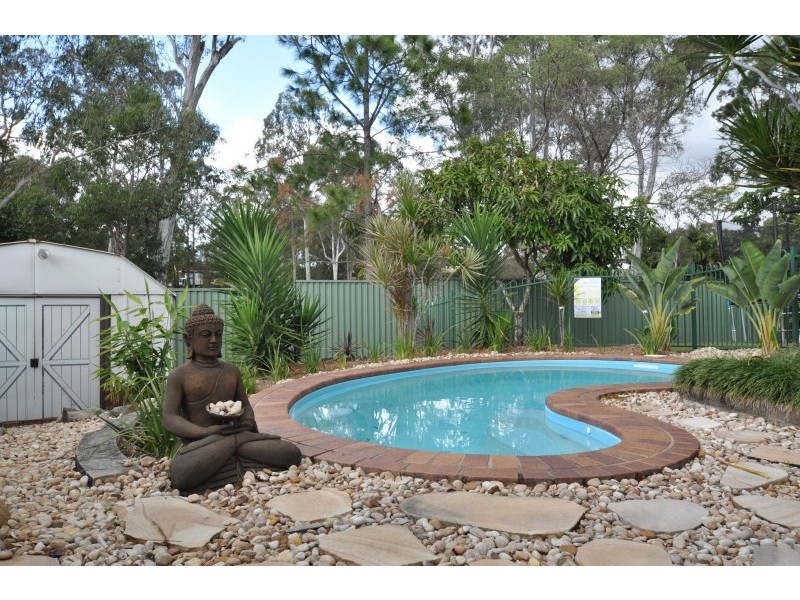 7 Renmark Court, Helensvale QLD 4212