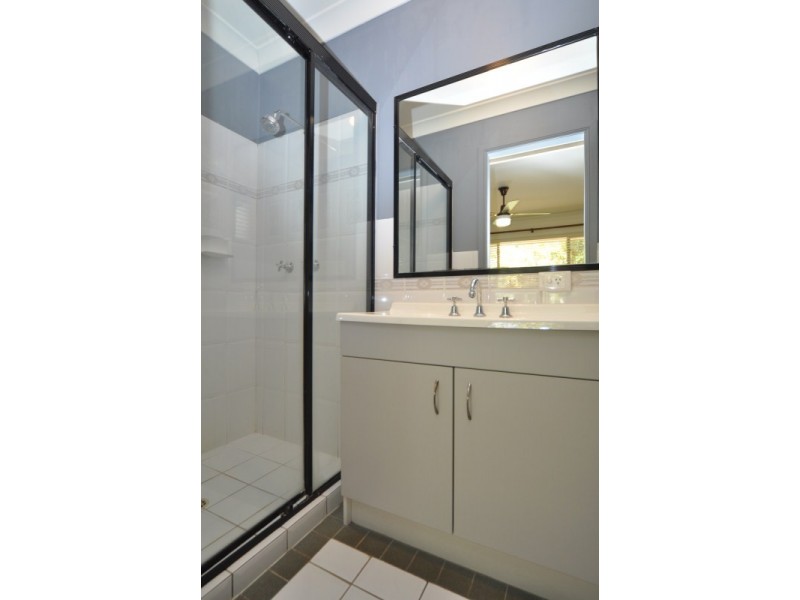 18/2 Koala Town Road, Upper Coomera QLD 4209