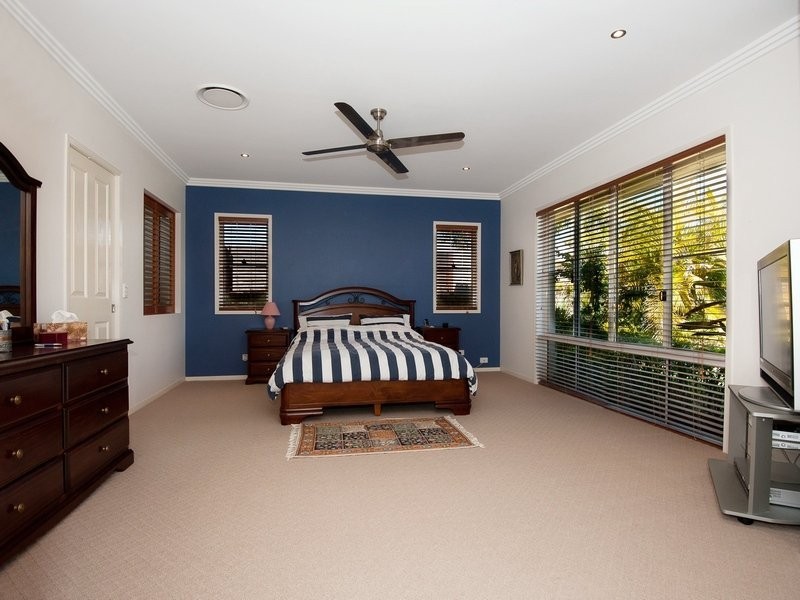 Coomera Waters QLD 4209