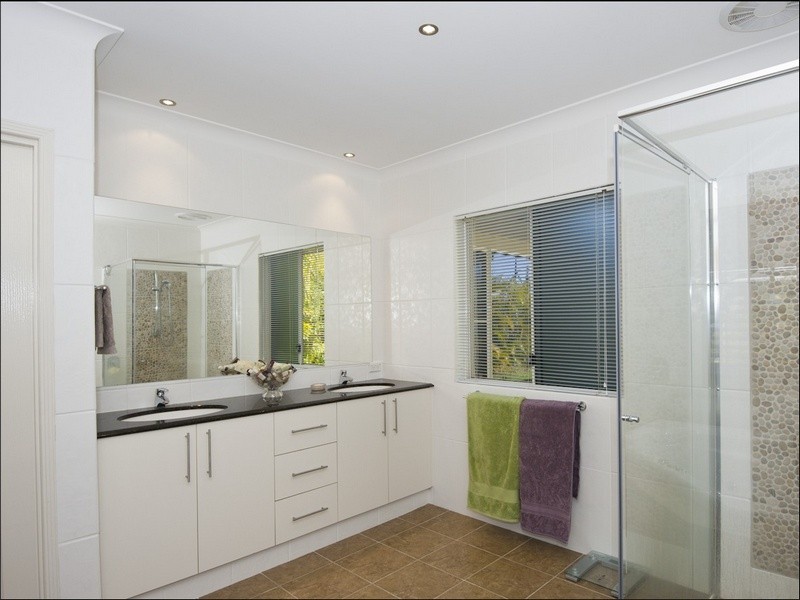 Coomera Waters QLD 4209