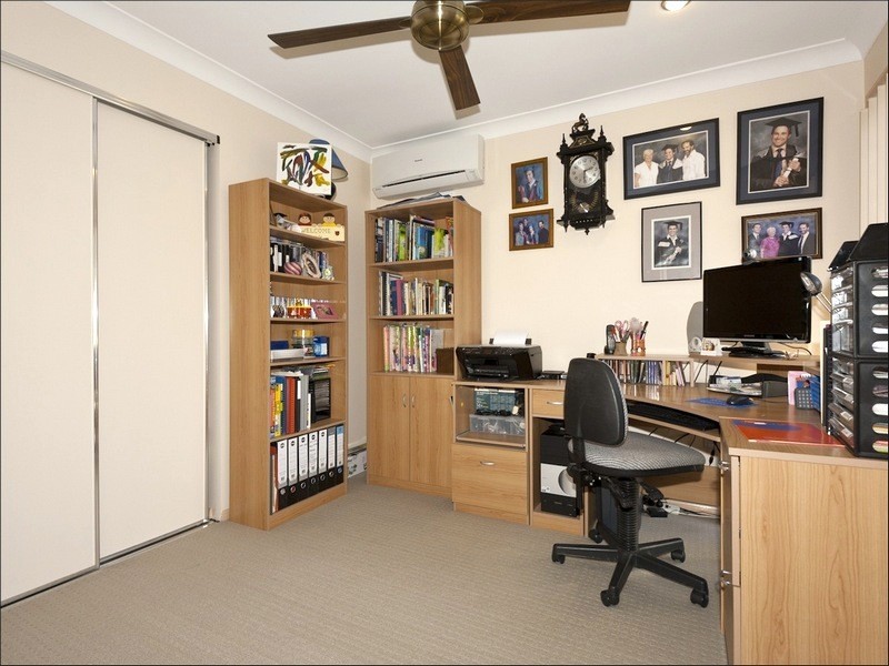 2/7 Coral Avenue, Labrador QLD 4215