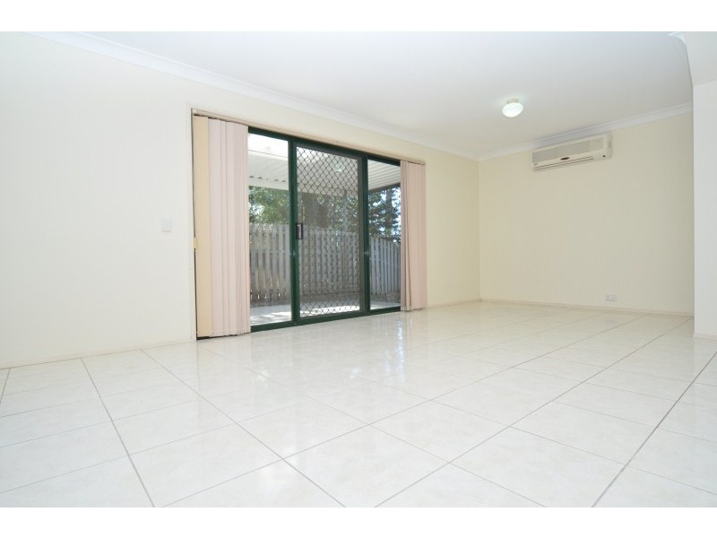 66 Marble Arch Place, Arundel QLD 4214