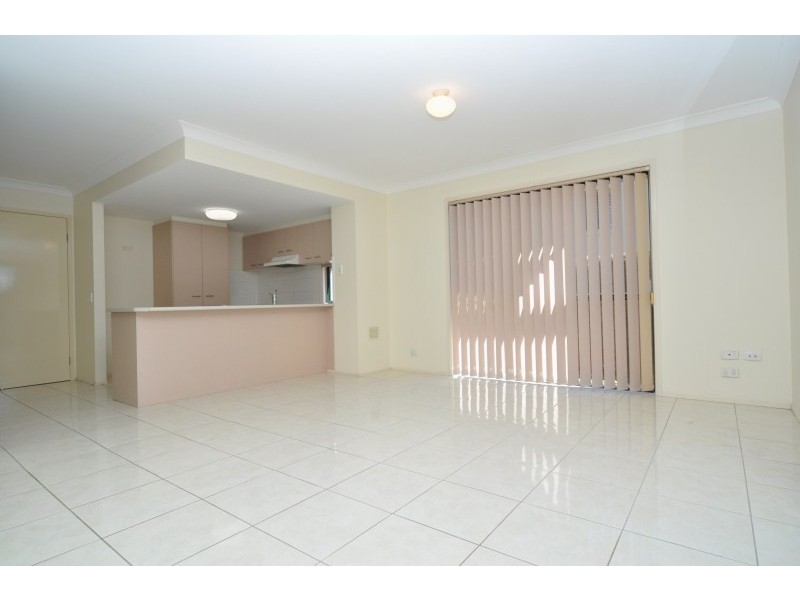 66 Marble Arch Place, Arundel QLD 4214