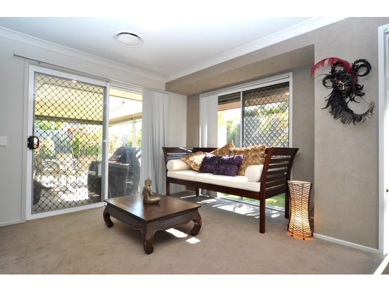 35 Cobb & Co Drive, Oxenford QLD 4210