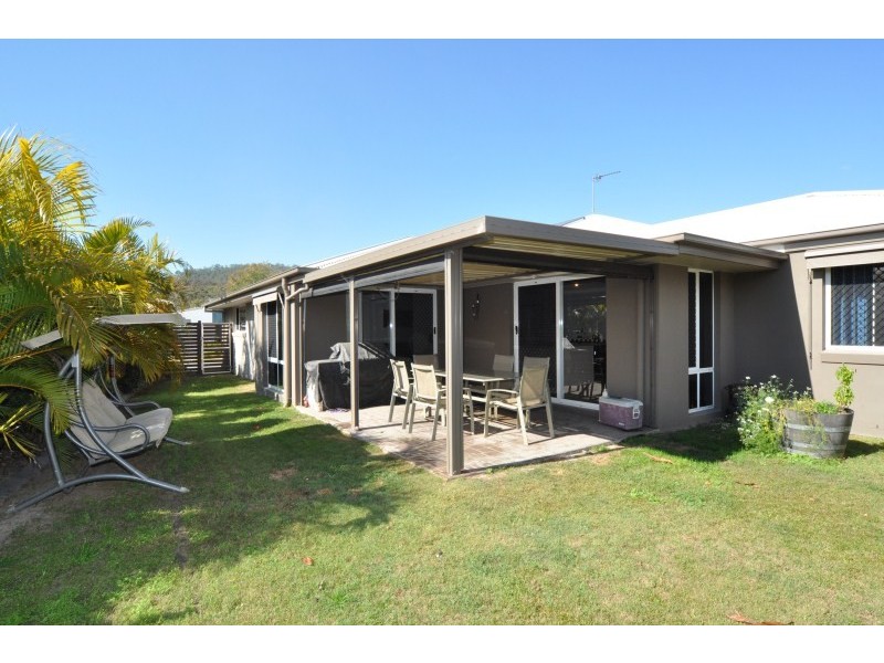 35 Cobb & Co Drive, Oxenford QLD 4210
