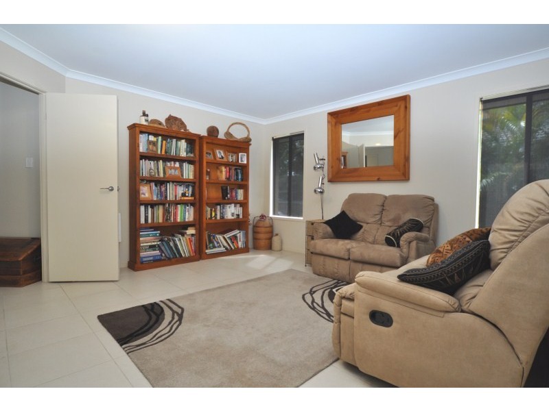 23 Maloney Crescent, Maudsland QLD 4210