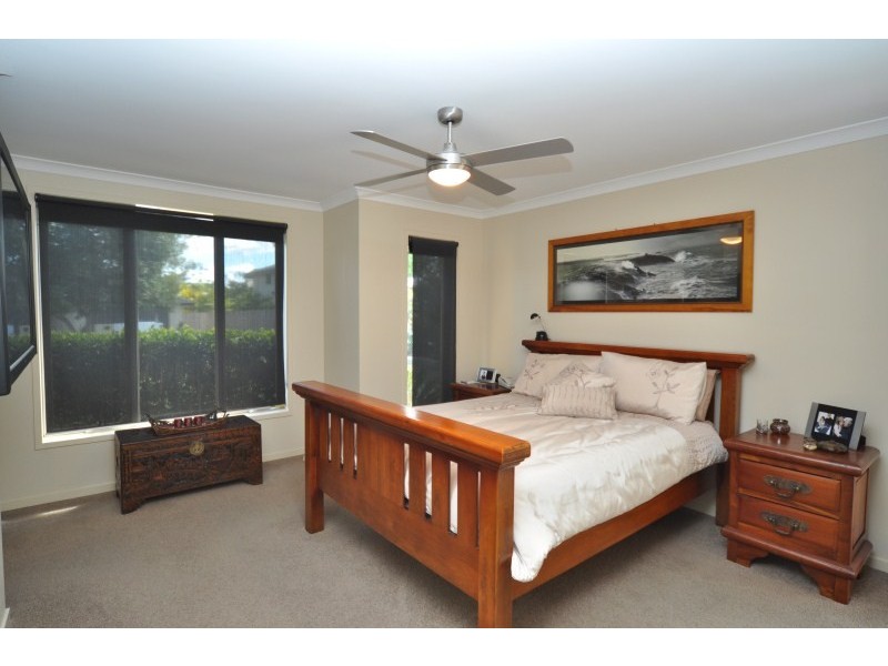 23 Maloney Crescent, Maudsland QLD 4210