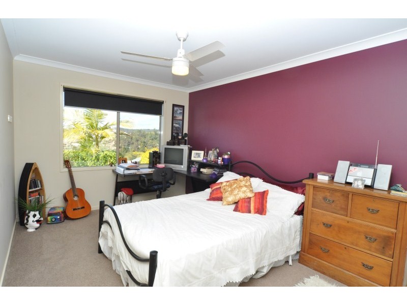 23 Maloney Crescent, Maudsland QLD 4210