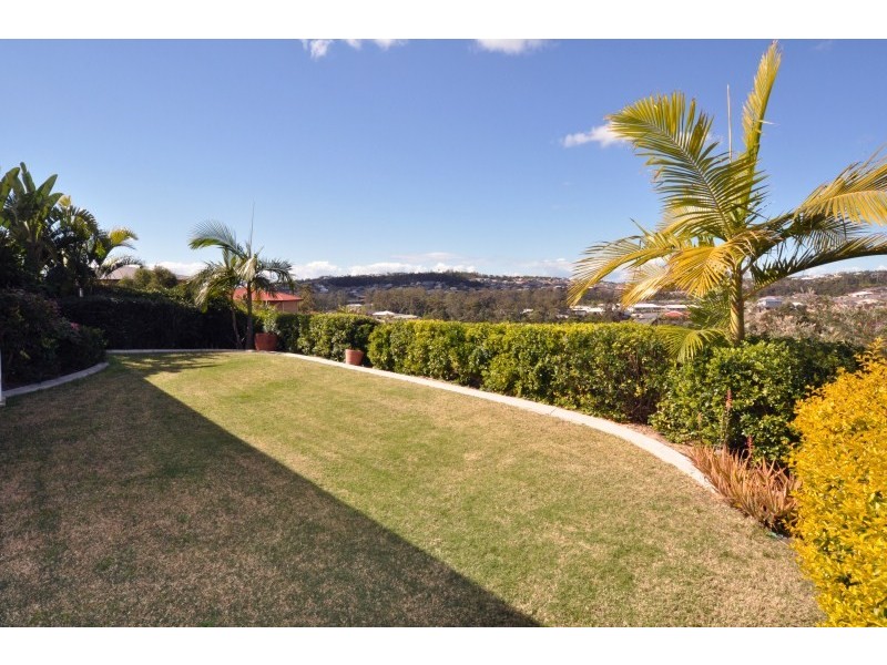 23 Maloney Crescent, Maudsland QLD 4210