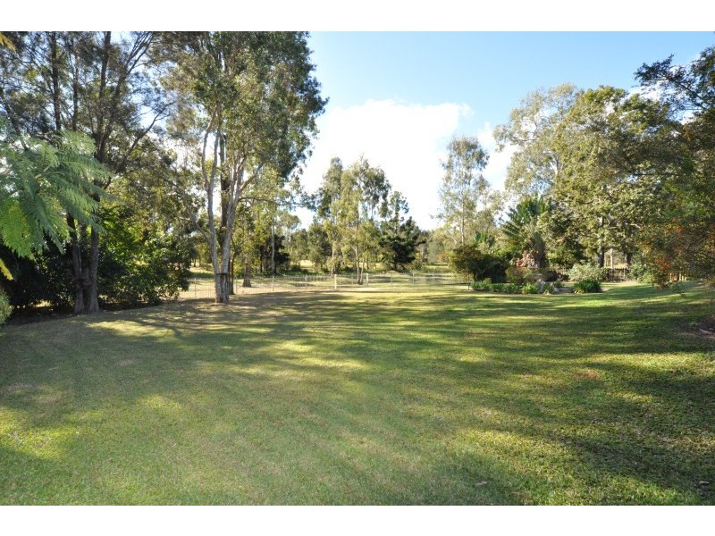 14 Careel Close, Helensvale QLD 4212