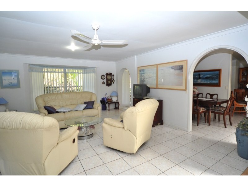 14 Careel Close, Helensvale QLD 4212