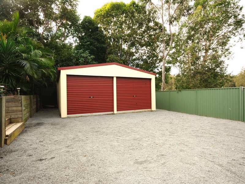 15 Rosedale Place, Helensvale QLD 4212
