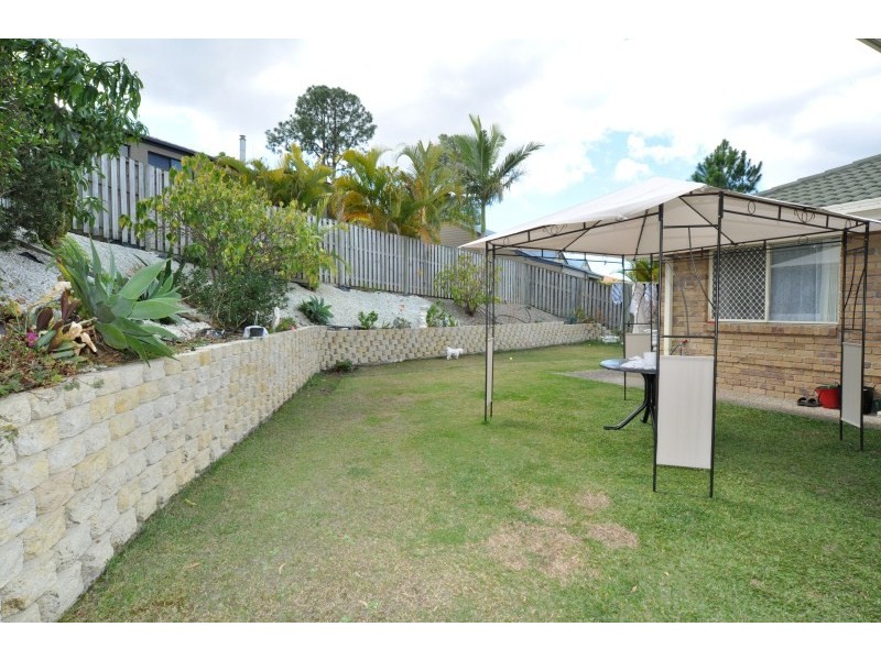 9 Harwood Place, Maudsland QLD 4210