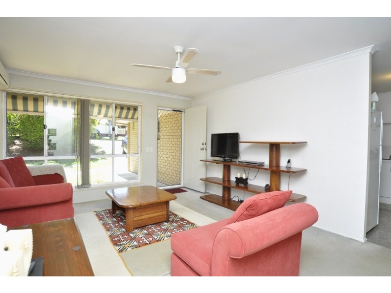 1/11 Academy Street, Oxenford QLD 4210