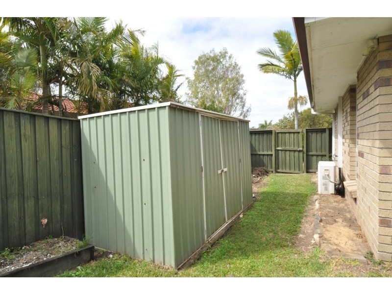 40 Galapagos Way, Pacific Pines QLD 4211