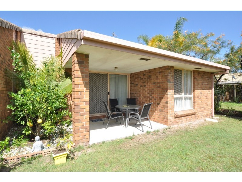 73 Universal Street, Oxenford QLD 4210