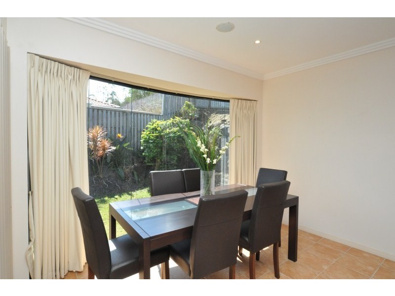 12 Stromlo Court, Pacific Pines QLD 4211