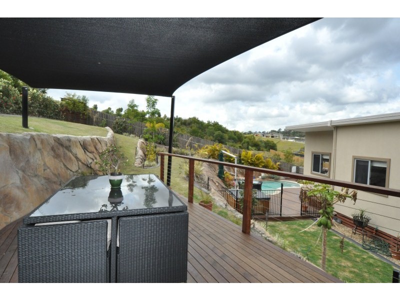 70 Diamantina Circuit, Pacific Pines QLD 4211