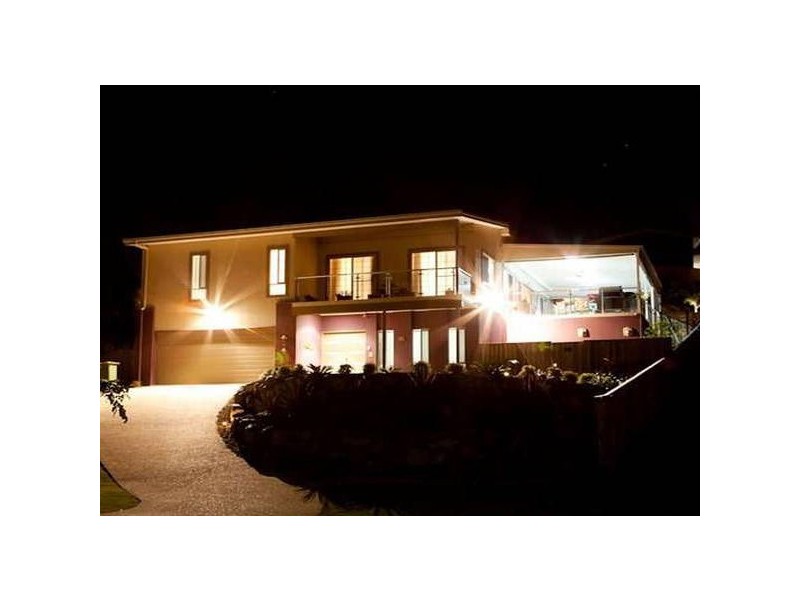 70 Diamantina Circuit, Pacific Pines QLD 4211
