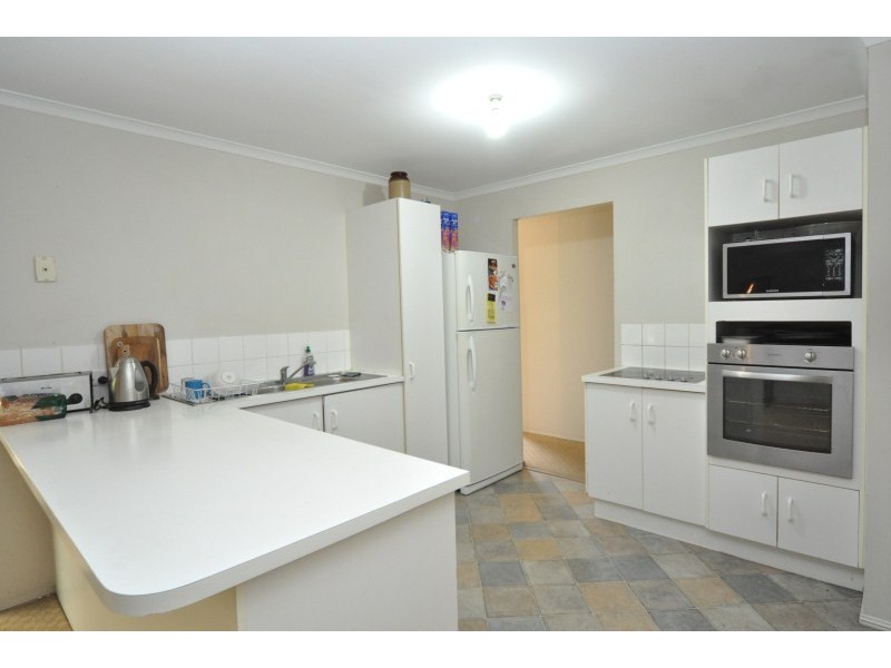 8 Script Court, Oxenford QLD 4210