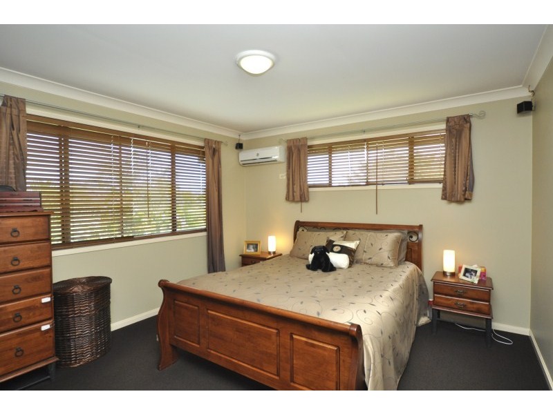 18 Tee Trees Boulevarde, Arundel QLD 4214