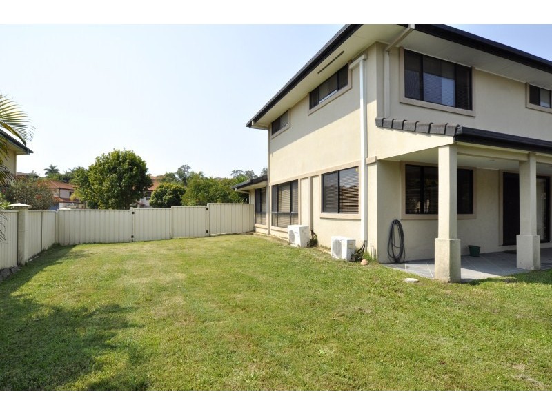 18 Tee Trees Boulevarde, Arundel QLD 4214