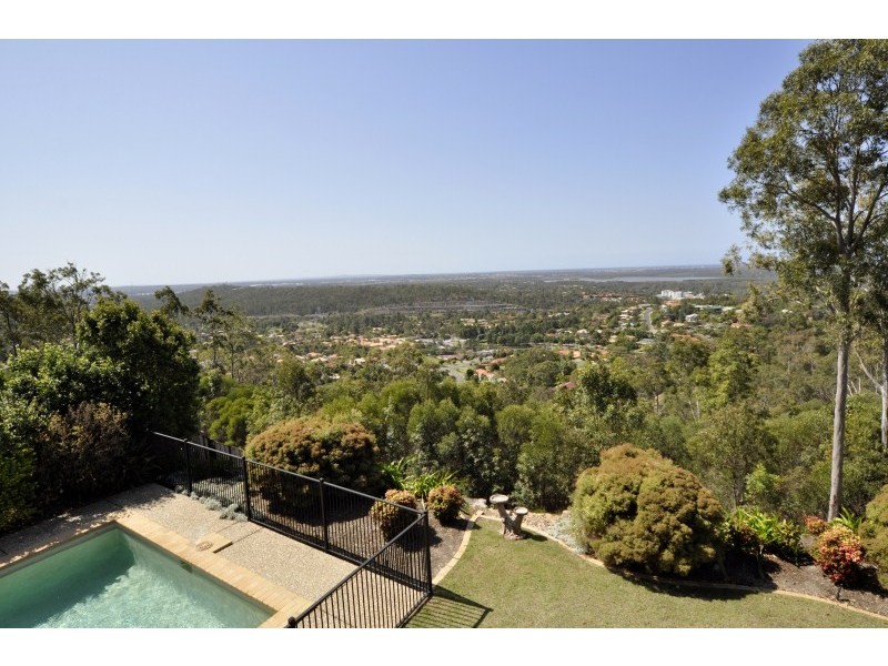 41 Hillary Circuit, Pacific Pines QLD 4211