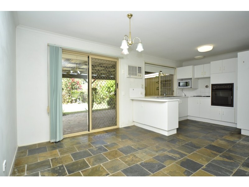 2/6 Vine Court, Oxenford QLD 4210