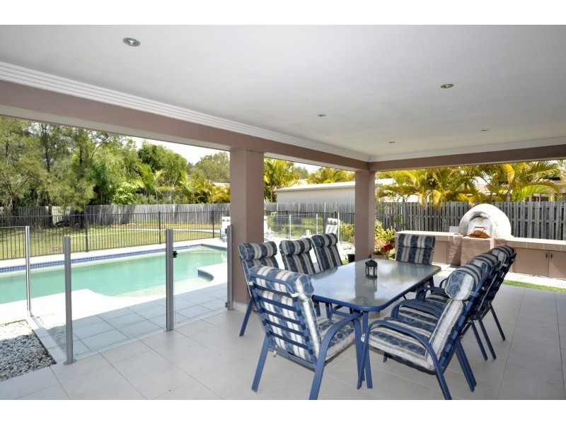 15 Lakeshore Drive, Monterey Keys QLD 4212