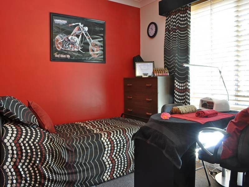 3 Mapia Rise, Pacific Pines QLD 4211