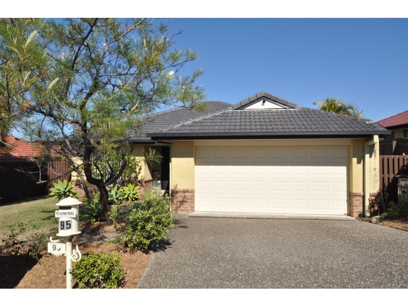 95 Lindfield Road, Helensvale QLD 4212