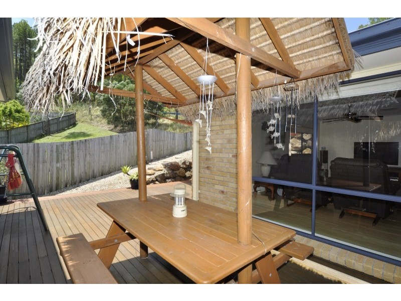 21 Rarotonga Rise, Pacific Pines QLD 4211